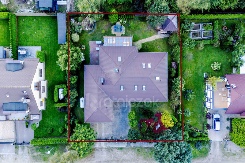 Willa z pięknym ogrodem zimowym | garaż - Kąpino