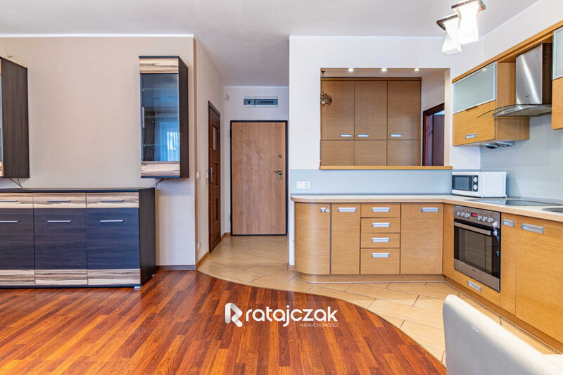 2 POKOJE - 1 PIETRO| KOMÓRKA LOKATORSKA | GARAŻ - Rumia