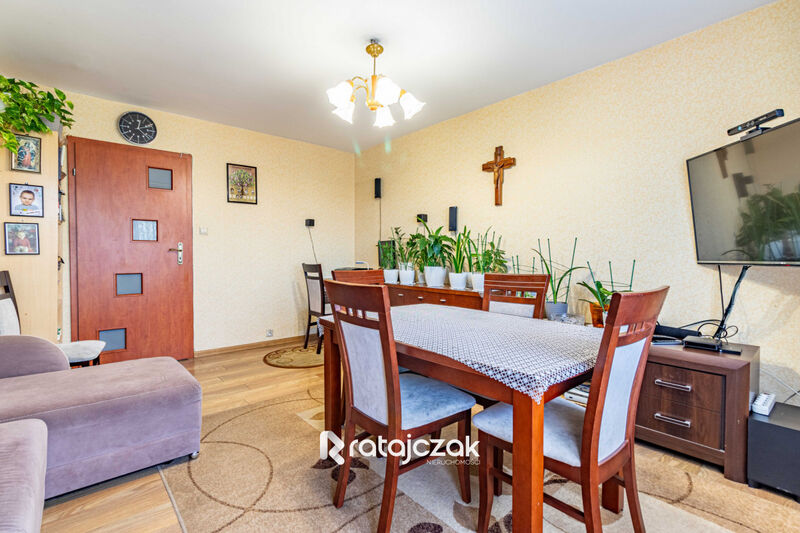 Necla  2 POK  Spół-wł  SKM  balkon  piwnica szkoły - Wejherowo