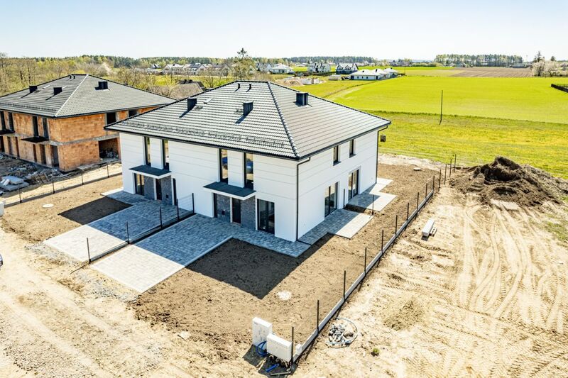 Gotowy bliźniak w Kębłowie wysoki standard zamiana - Kębłowo