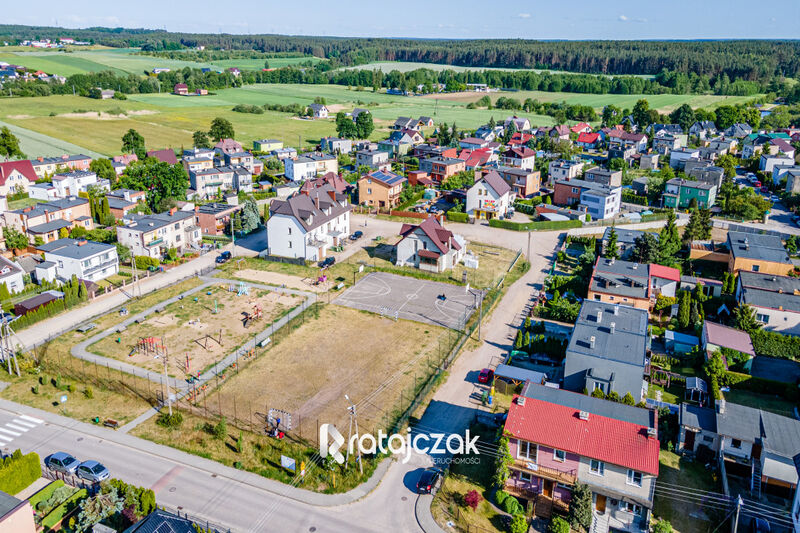 Duża połówka bliźniaka  świetna lokalizacja - Skarszewy
