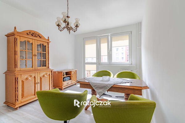 Oś. Kaszubskie  2 pok  1 Piętro  Pełna własność - Wejherowo