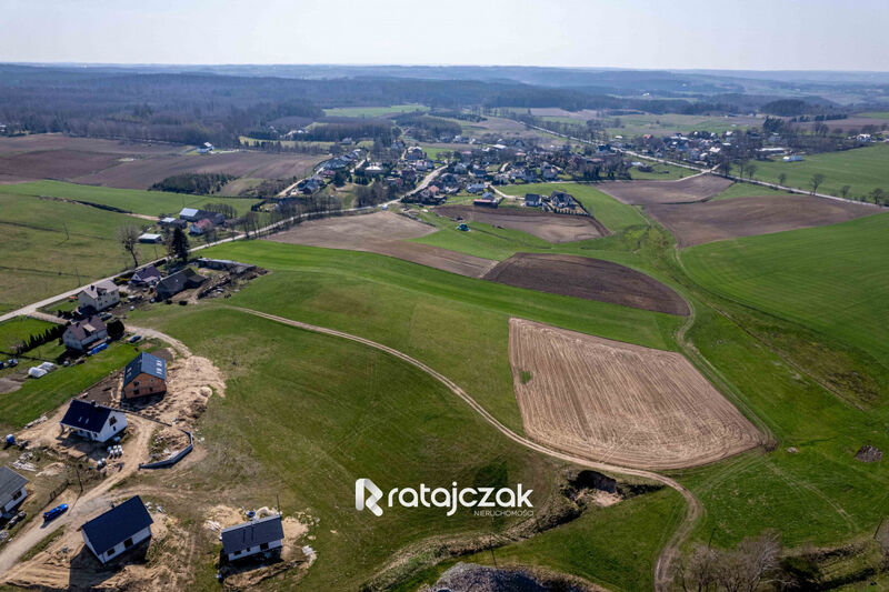 Narożna działka budowlana | 1001 m2 | Od południa - Sopieszyno