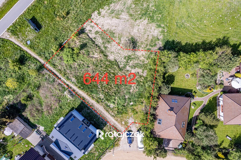 Działka mieszkaniowo-usługowa 644 m2  - Swarzewo